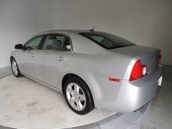 2009 Chevrolet Malibu Unknown