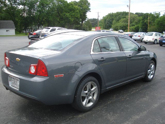 2009 Chevrolet Malibu 4dr Sdn I4 CVT 2.5 Sedan