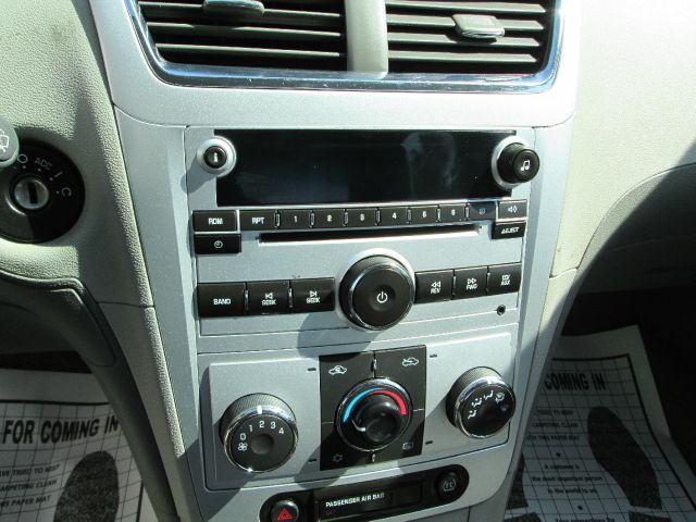 2009 Chevrolet Malibu Touring W/nav.sys