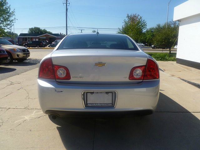 2009 Chevrolet Malibu 4dr Sdn I4 CVT 2.5 Sedan