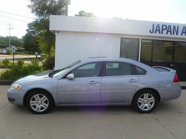 2009 Chevrolet Malibu 4dr Sdn I4 CVT 2.5 Sedan