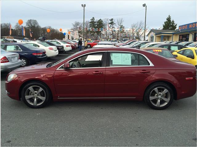 2009 Chevrolet Malibu SEL 2WD Sedan