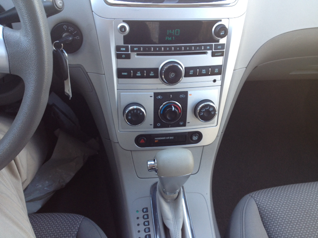 2009 Chevrolet Malibu Touring W/nav.sys