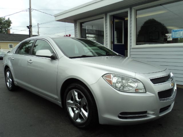 2009 Chevrolet Malibu 2dr Cpe Auto W/moonroof
