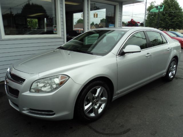 2009 Chevrolet Malibu 2dr Cpe Auto W/moonroof