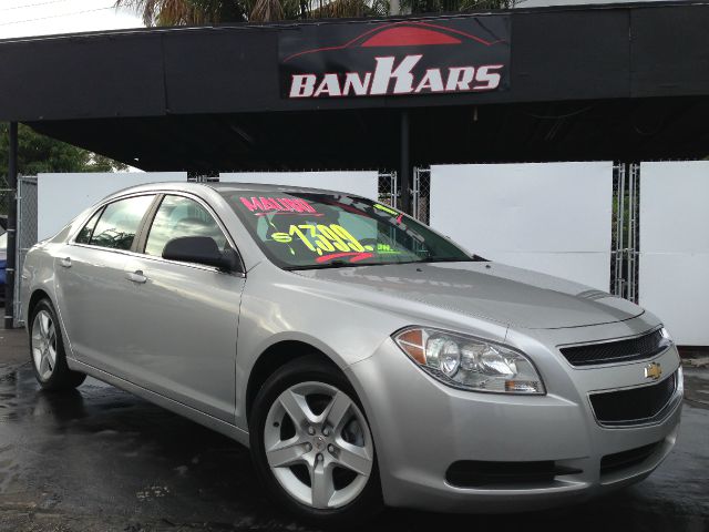 2010 Chevrolet Malibu Base 1500 SLT Crew S/B