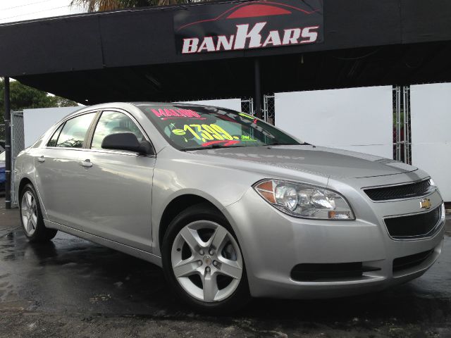 2010 Chevrolet Malibu Base 1500 SLT Crew S/B