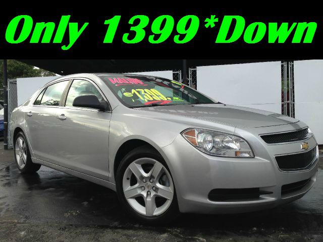 2010 Chevrolet Malibu Base 1500 SLT Crew S/B