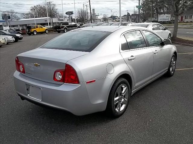 2010 Chevrolet Malibu SL1