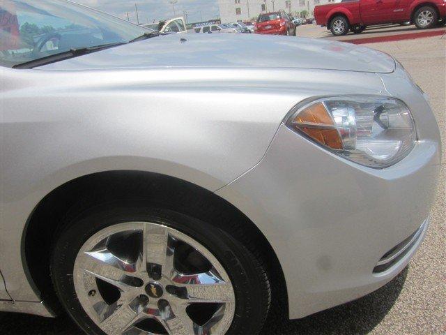2010 Chevrolet Malibu 4dr Sdn I4 CVT 2.5