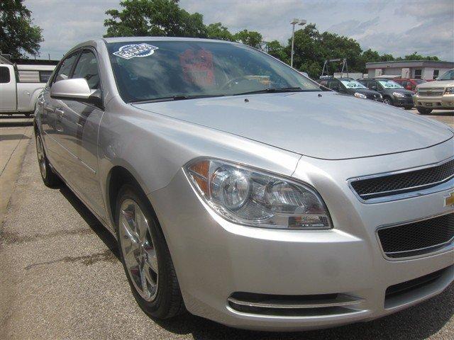 2010 Chevrolet Malibu 4dr Sdn I4 CVT 2.5
