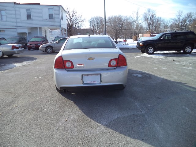 2010 Chevrolet Malibu Supercab XL