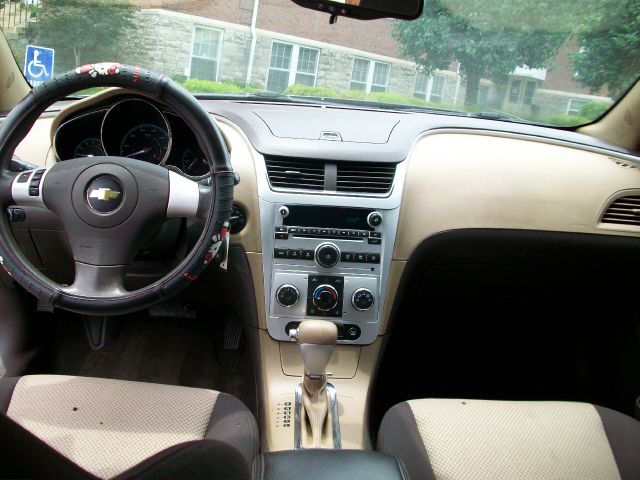 2010 Chevrolet Malibu Touring W/nav.sys