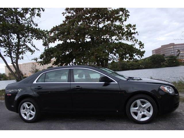 2010 Chevrolet Malibu XLT Model