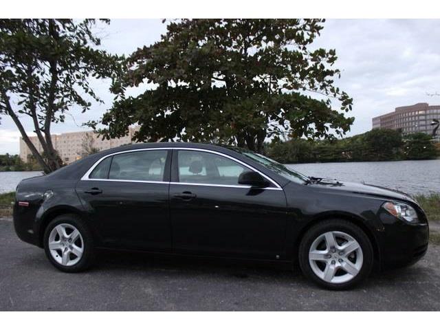 2010 Chevrolet Malibu XLT Model