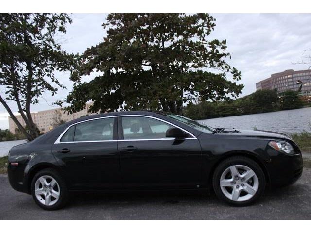 2010 Chevrolet Malibu XLT Model