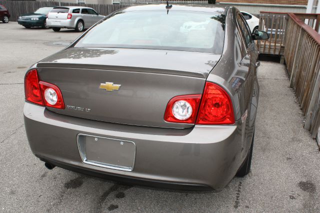2010 Chevrolet Malibu 4dr AWD SUV