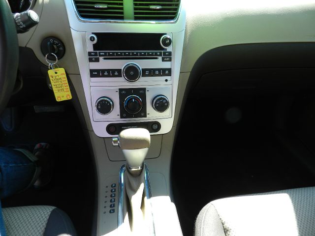 2010 Chevrolet Malibu Touring W/nav.sys