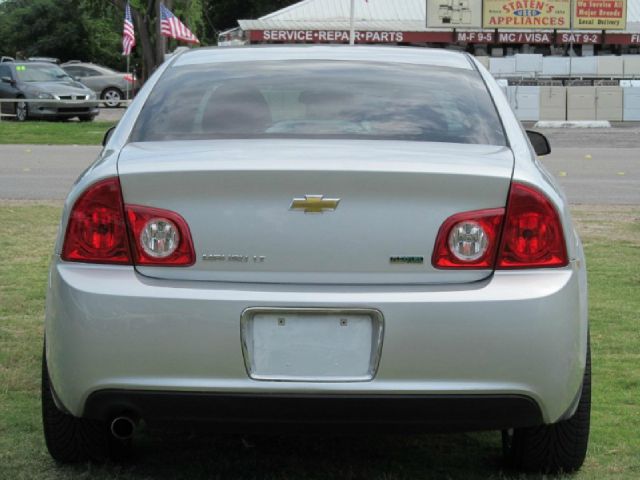 2010 Chevrolet Malibu Supercab XL