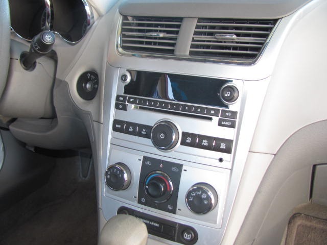 2011 Chevrolet Malibu Touring 4WD