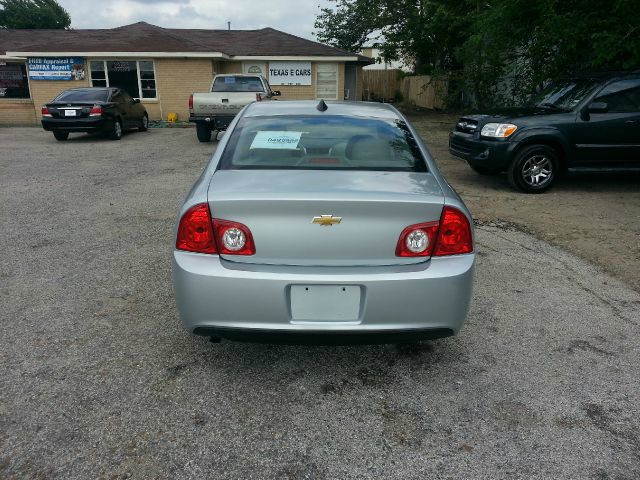 2011 Chevrolet Malibu Supercab XL