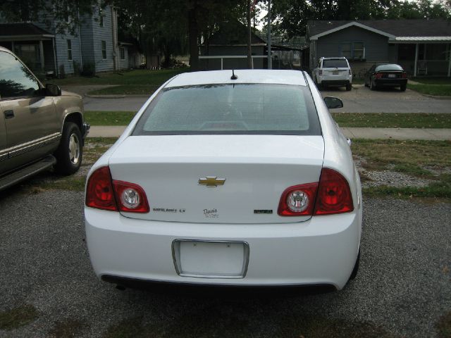 2011 Chevrolet Malibu Supercab XL