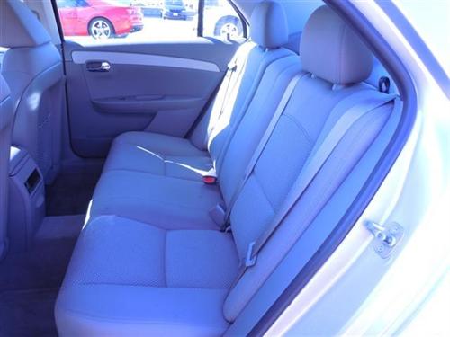 2011 Chevrolet Malibu 4dr Sdn I4 CVT 2.5