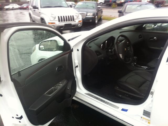 2011 Chevrolet Malibu SLE SLT WT