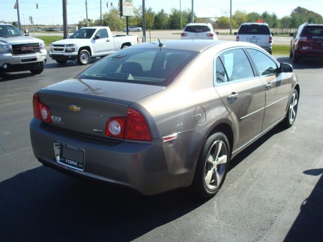 2011 Chevrolet Malibu 4dr Sdn I4 CVT 2.5