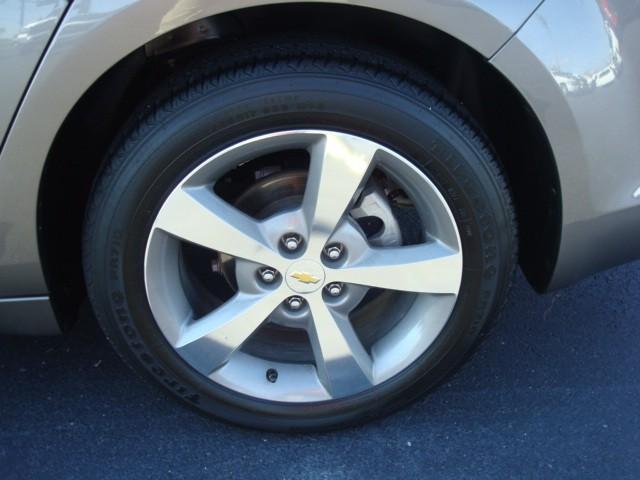 2011 Chevrolet Malibu 4dr Sdn I4 CVT 2.5