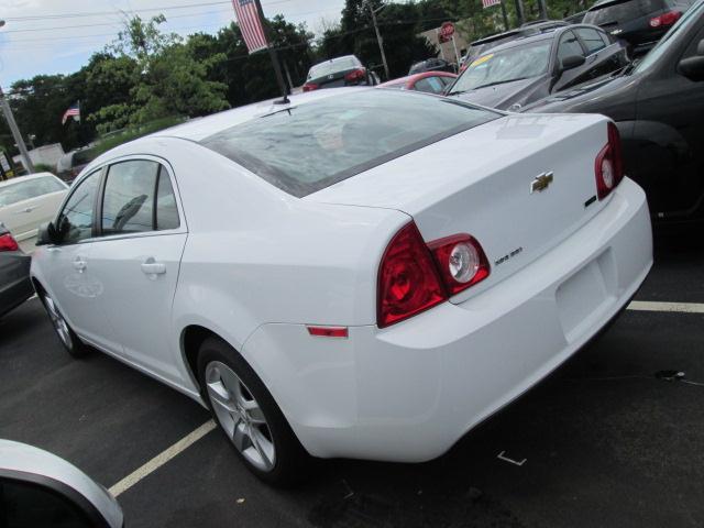 2011 Chevrolet Malibu S Titanium Edition Navigation