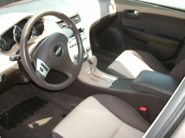 2011 Chevrolet Malibu Touring 4WD