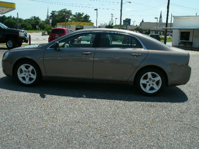 2011 Chevrolet Malibu Touring 4WD