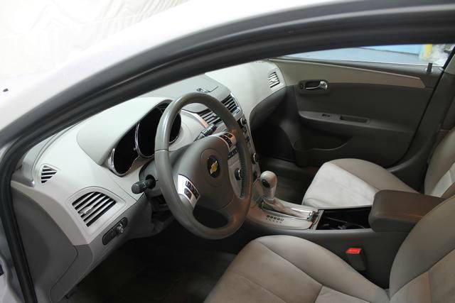 2011 Chevrolet Malibu 4dr AWD SUV