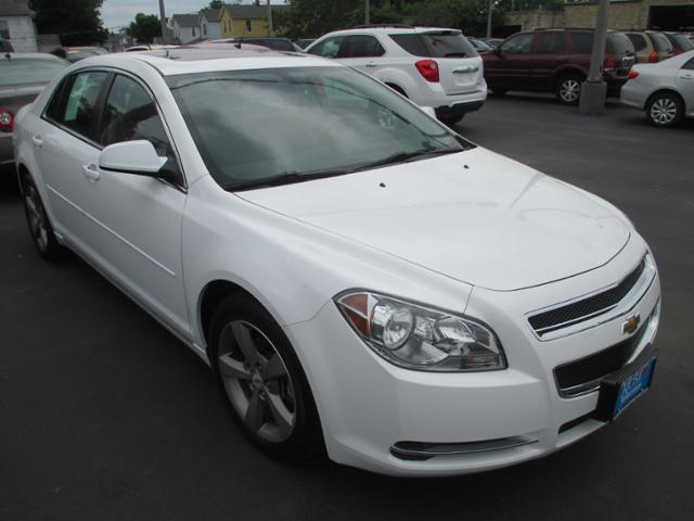 2011 Chevrolet Malibu LS Z71 STEP SIDE
