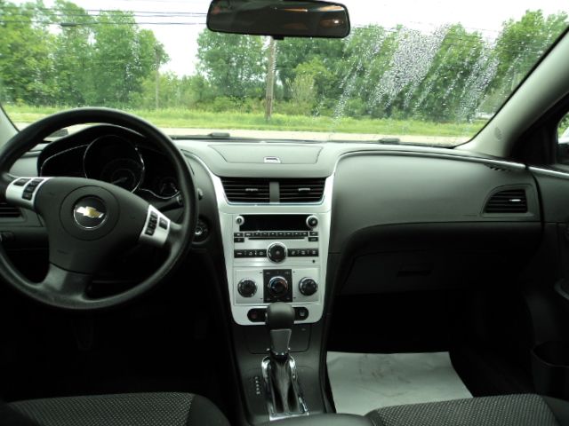 2011 Chevrolet Malibu Supercab XL