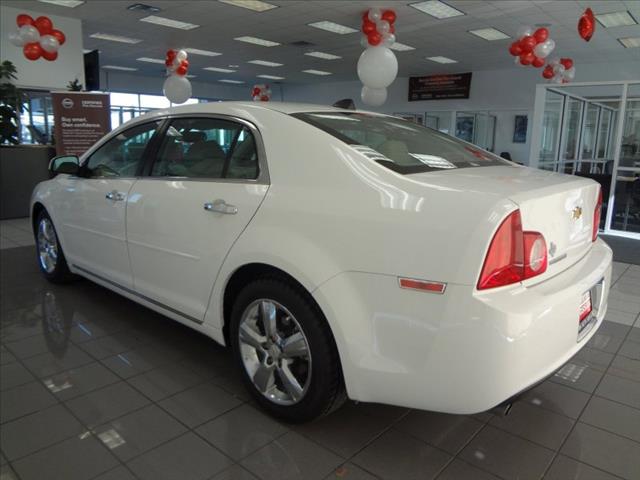 2012 Chevrolet Malibu 4dr Wgn 3.7L FWD