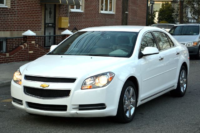 2012 Chevrolet Malibu 4dr AWD SUV