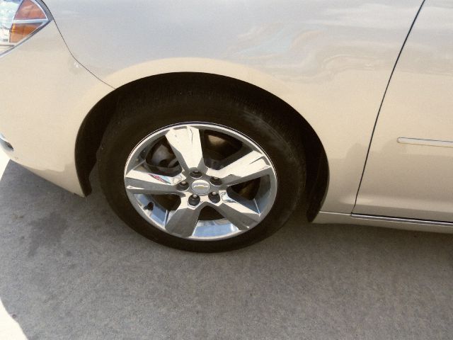 2012 Chevrolet Malibu 4dr AWD SUV