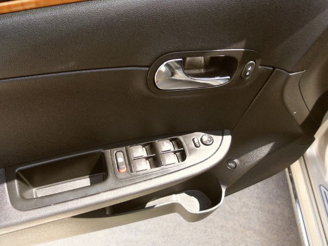 2012 Chevrolet Malibu 4dr AWD SUV