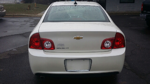 2012 Chevrolet Malibu Supercab XL