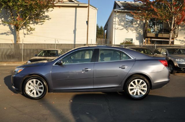 2013 Chevrolet Malibu 4dr AWD SUV