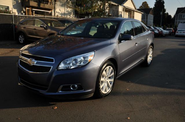 2013 Chevrolet Malibu 4dr AWD SUV