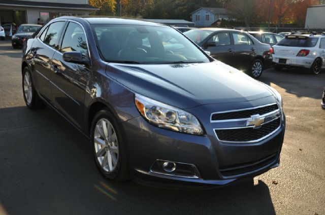 2013 Chevrolet Malibu 4dr AWD SUV