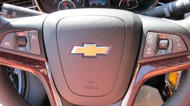 2013 Chevrolet Malibu 4dr AWD SUV