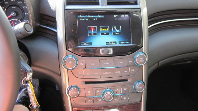 2013 Chevrolet Malibu 4dr AWD SUV