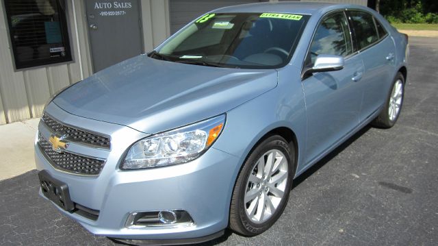 2013 Chevrolet Malibu 4dr AWD SUV