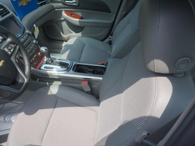 2013 Chevrolet Malibu SE Sedan