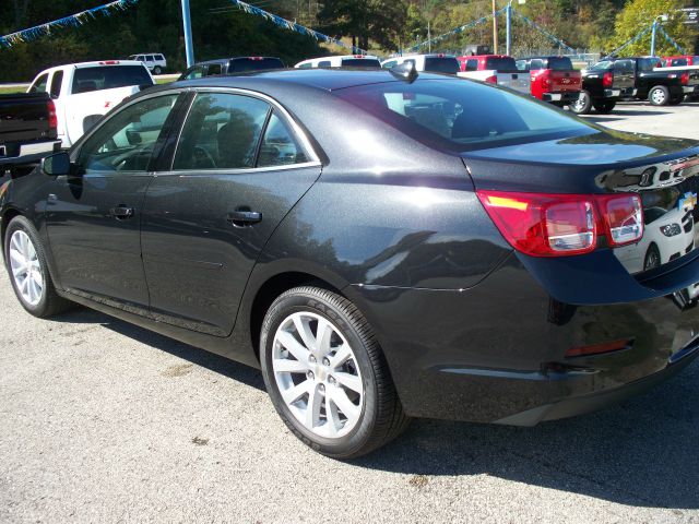 2013 Chevrolet Malibu 4dr AWD SUV