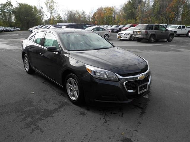 2014 Chevrolet Malibu E-150 Chateau